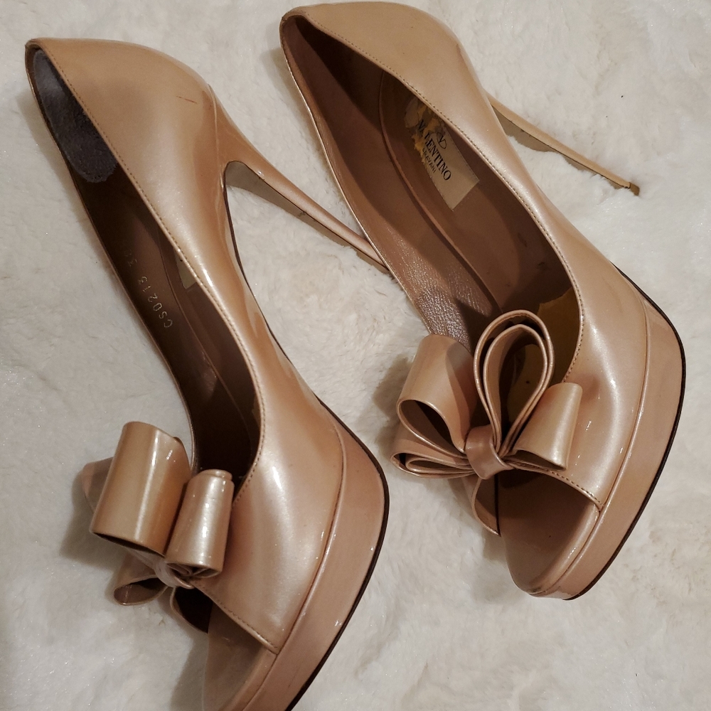Valentino Heels 38.5
